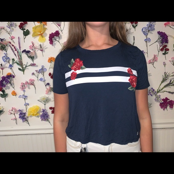 T-shirt - Picture 1 of 3